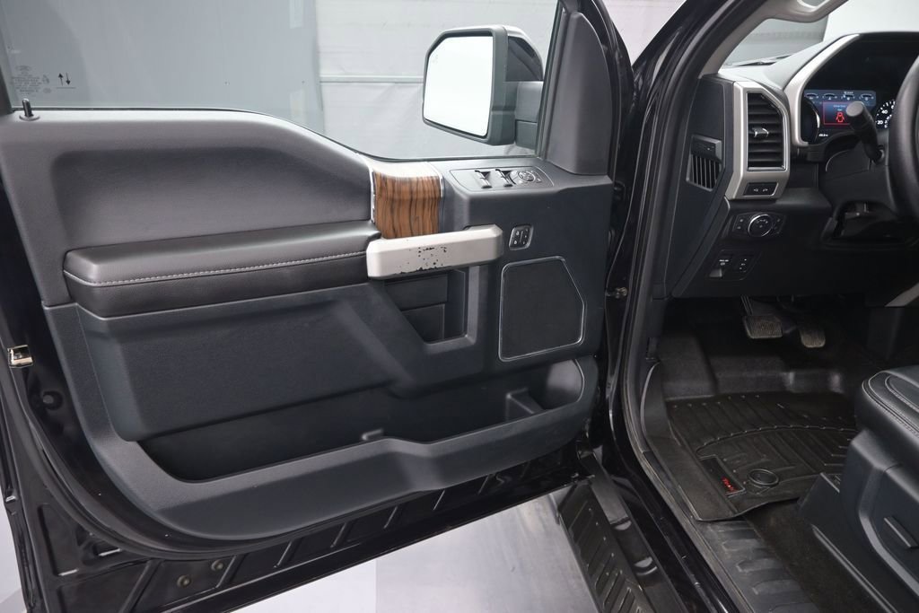 Certified 2019 Ford F150 Lariat w/ Equipment Group 501A Mid AWD/4WD image 13