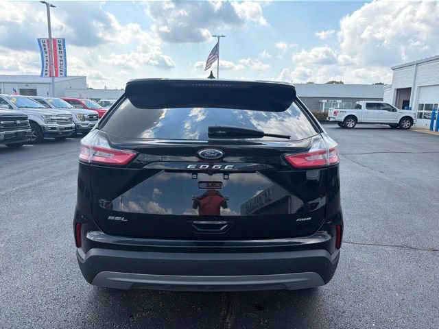 Certified 2024 Ford Edge SEL w/ Convenience Package AWD/4WD image 3
