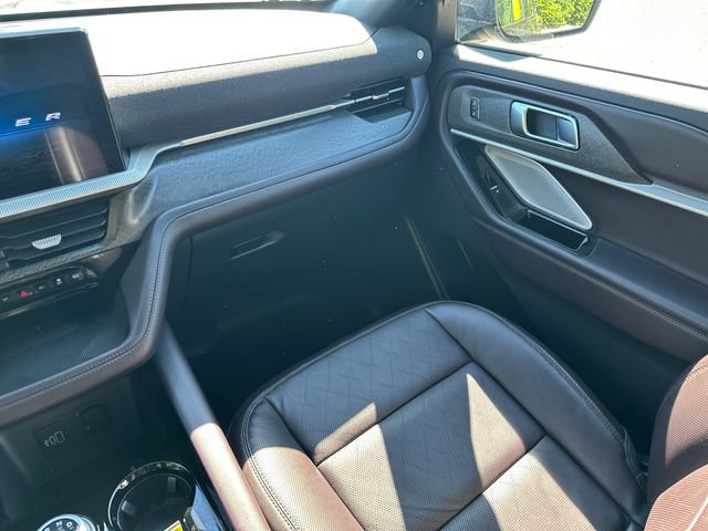 Certified 2026 Ford Explorer Platinum AWD/4WD image 29