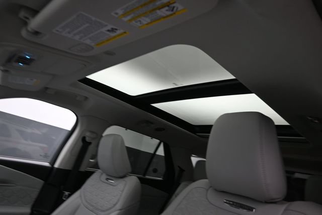 Certified 2025 Ford Explorer Platinum w/ Ultimate Package AWD/4WD image 20