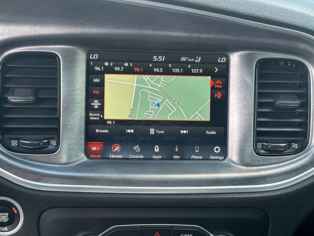 Used 2018 Dodge Charger R/T RWD image 31