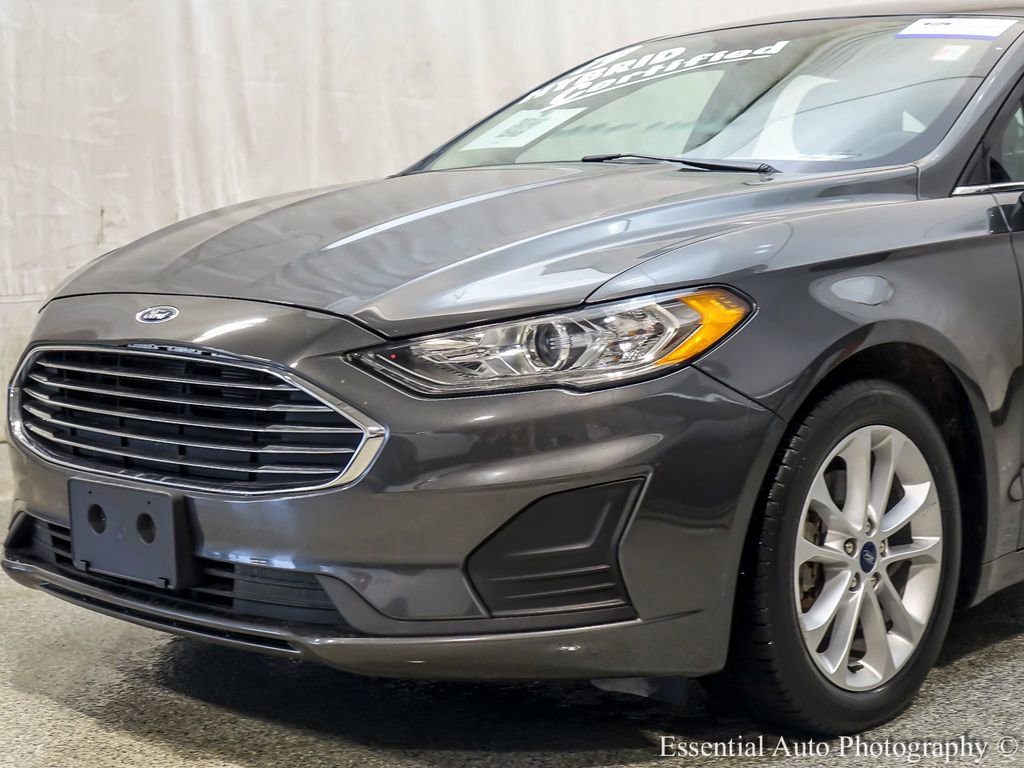 Certified 2019 Ford Fusion SE FWD image 3