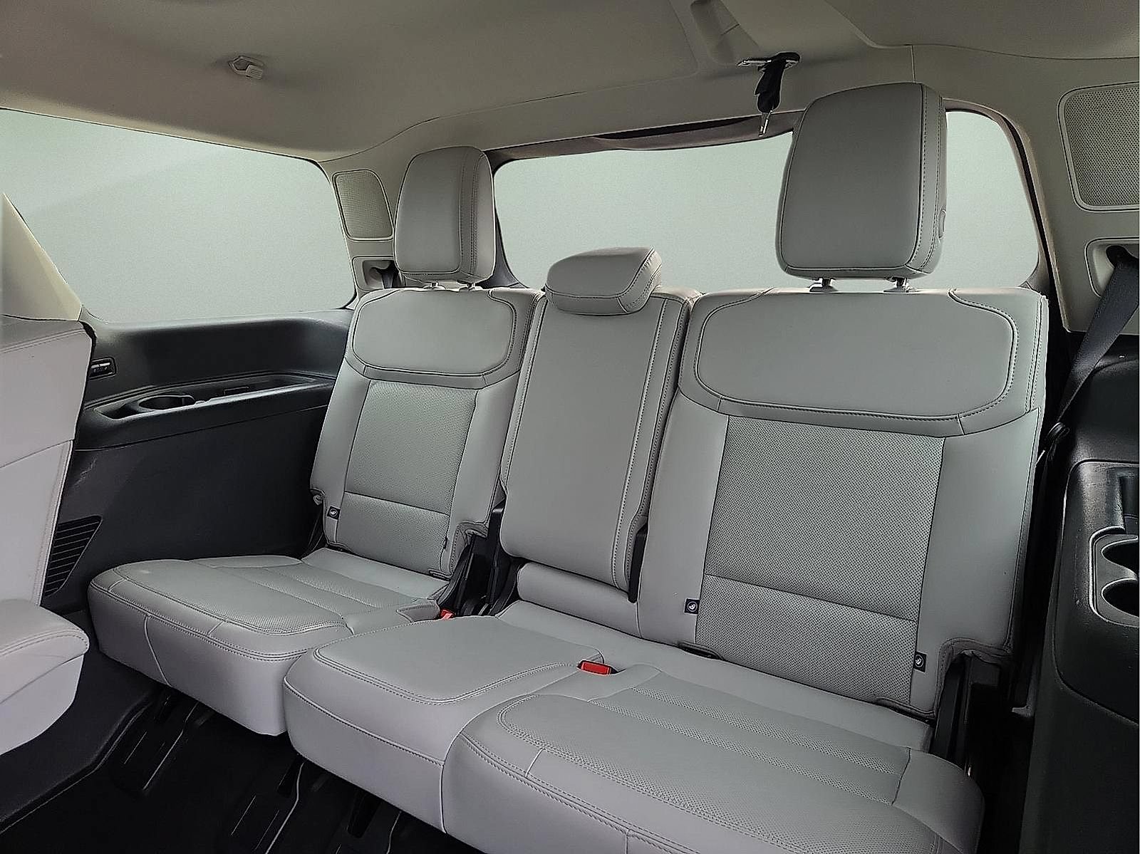 Certified 2025 Ford Expedition Platinum AWD/4WD image 10