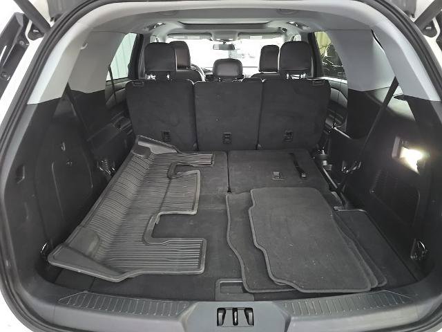 Certified 2023 Ford Explorer XLT w/ Equipment Group 202A AWD/4WD image 15