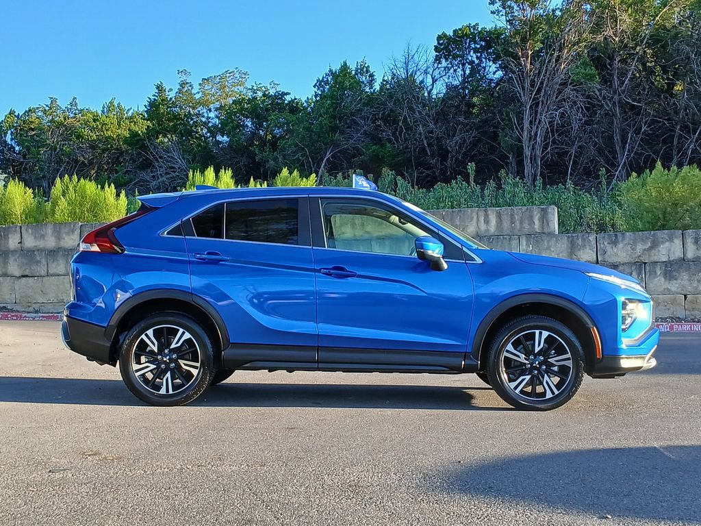 Used 2025 Mitsubishi Eclipse Cross SE AWD/4WD image 2