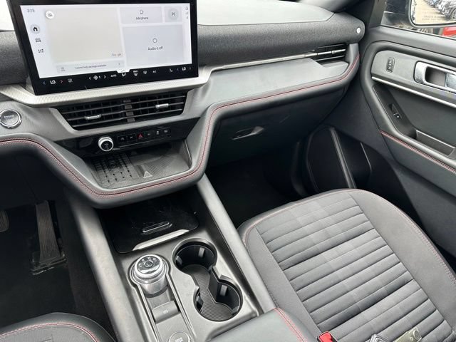 Certified 2025 Ford Explorer ST-Line w/ Premium Package AWD/4WD image 21