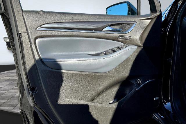 Used 2022 Buick Enclave Premium w/ Experience Buick Package image 26