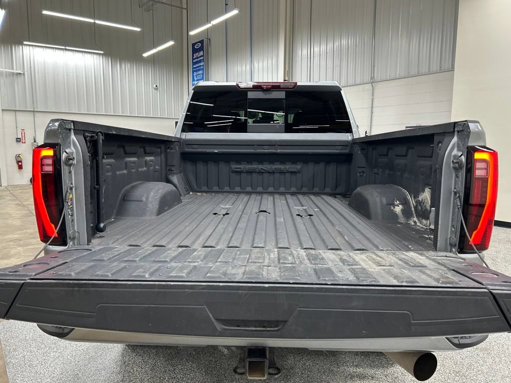 Used 2024 GMC Sierra 2500 Denali w/ Denali Reserve Package AWD/4WD image 30
