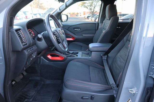 Used 2022 Nissan Frontier Pro-X image 28