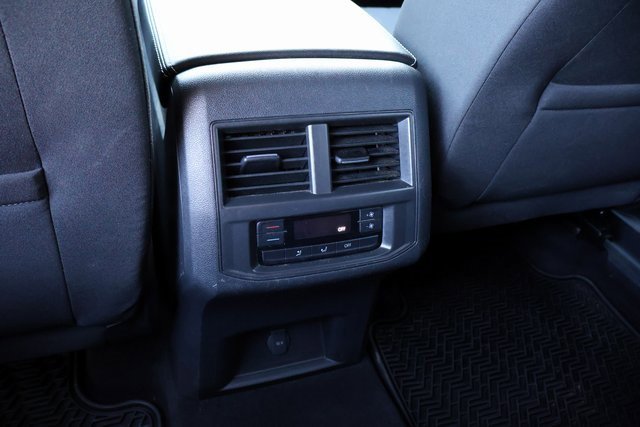 Used 2021 Volkswagen Atlas S image 23