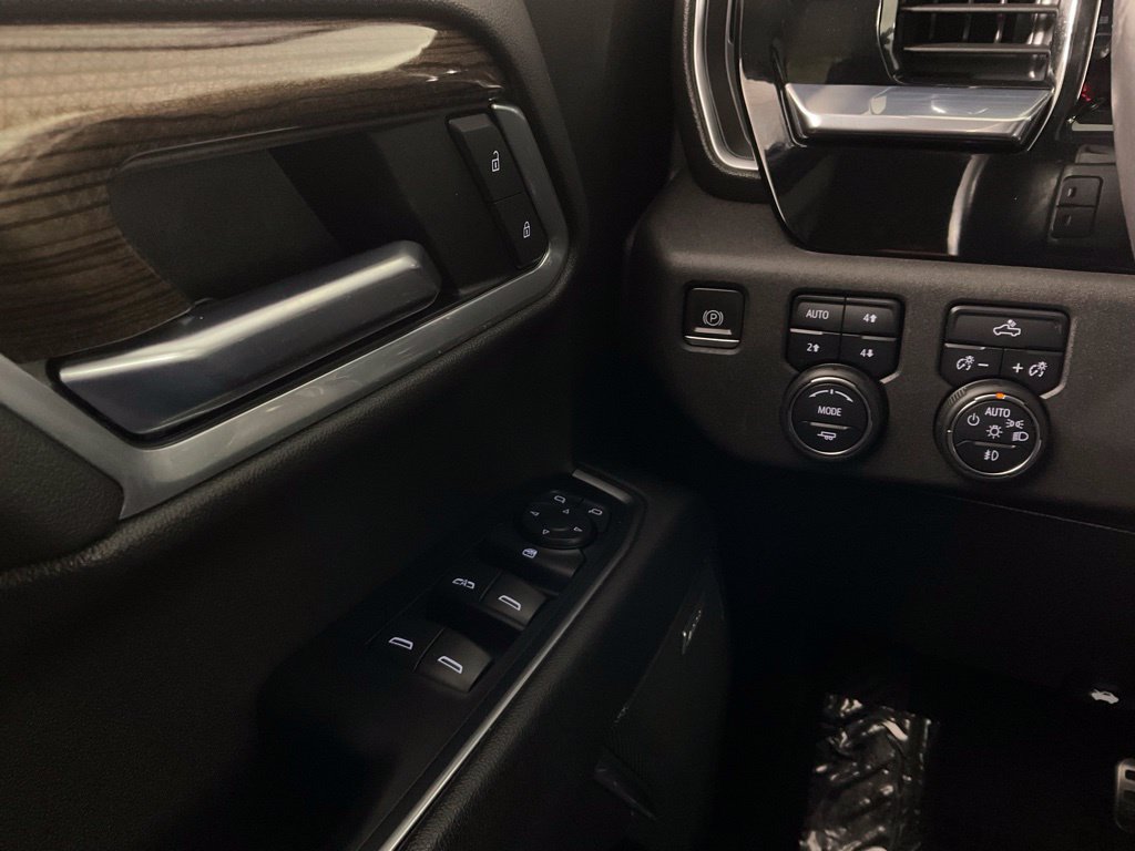 Used 2022 Chevrolet Silverado 1500 RST w/ All Star Edition Plus AWD/4WD image 19