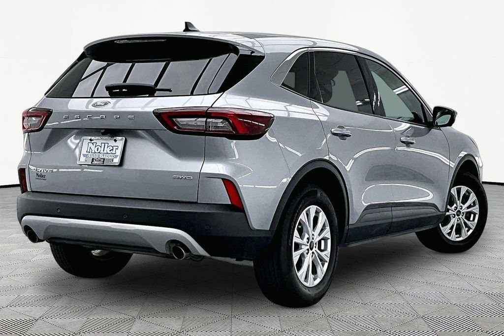 Certified 2024 Ford Escape Active w/ Tech Pack #2 AWD/4WD image 2
