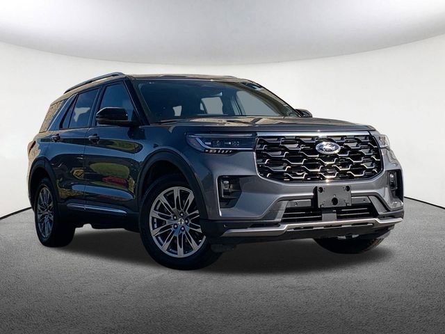 Certified 2025 Ford Explorer Platinum image 2