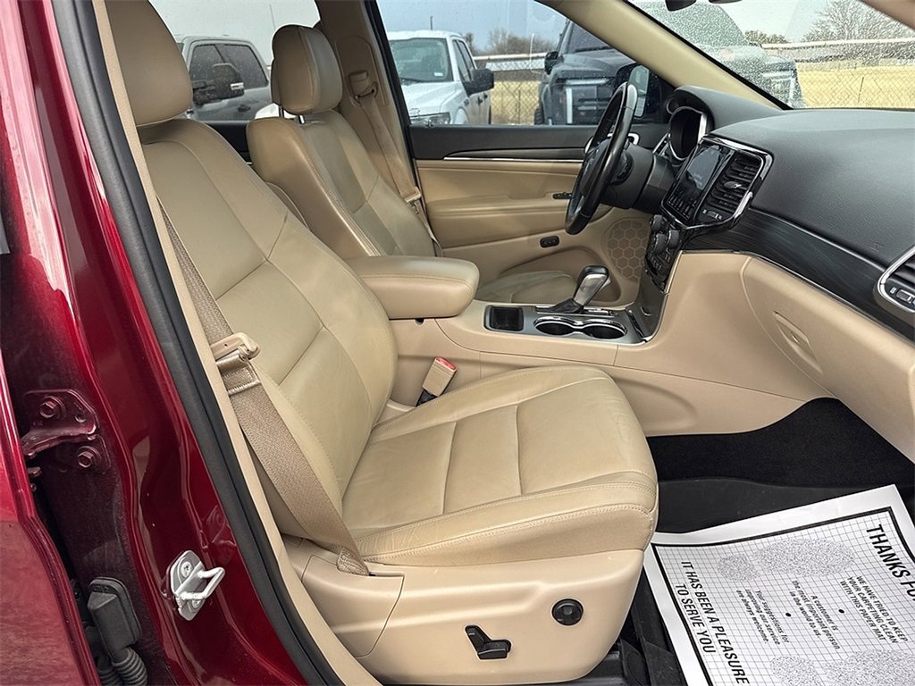Used 2021 Jeep Grand Cherokee Limited image 15