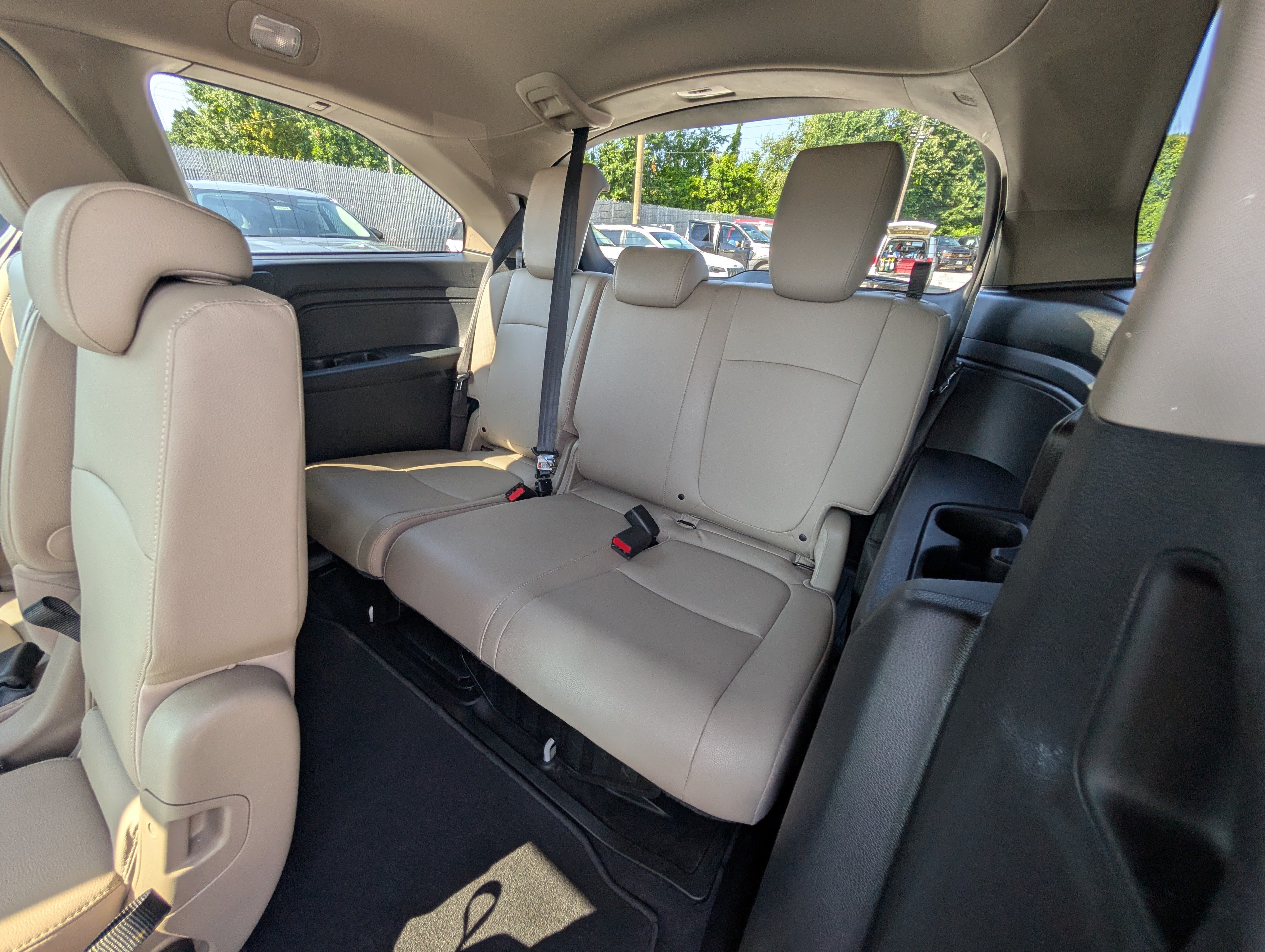 Used 2019 Honda Odyssey EX-L image 17