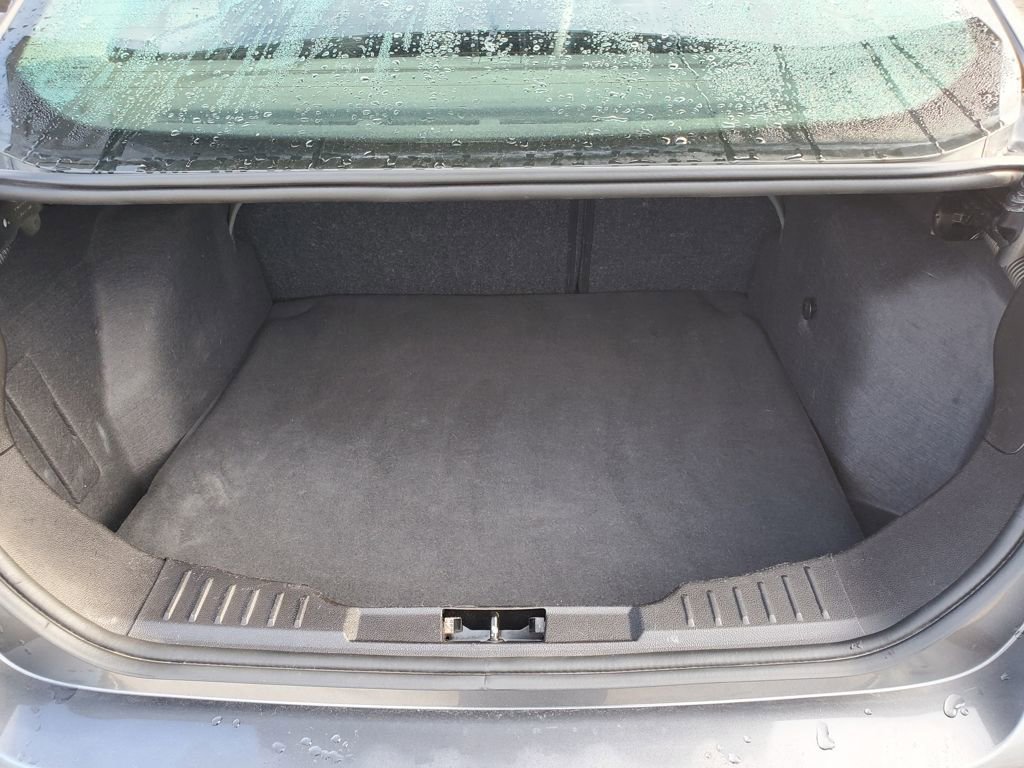 Certified 2016 Ford Focus SE image 6