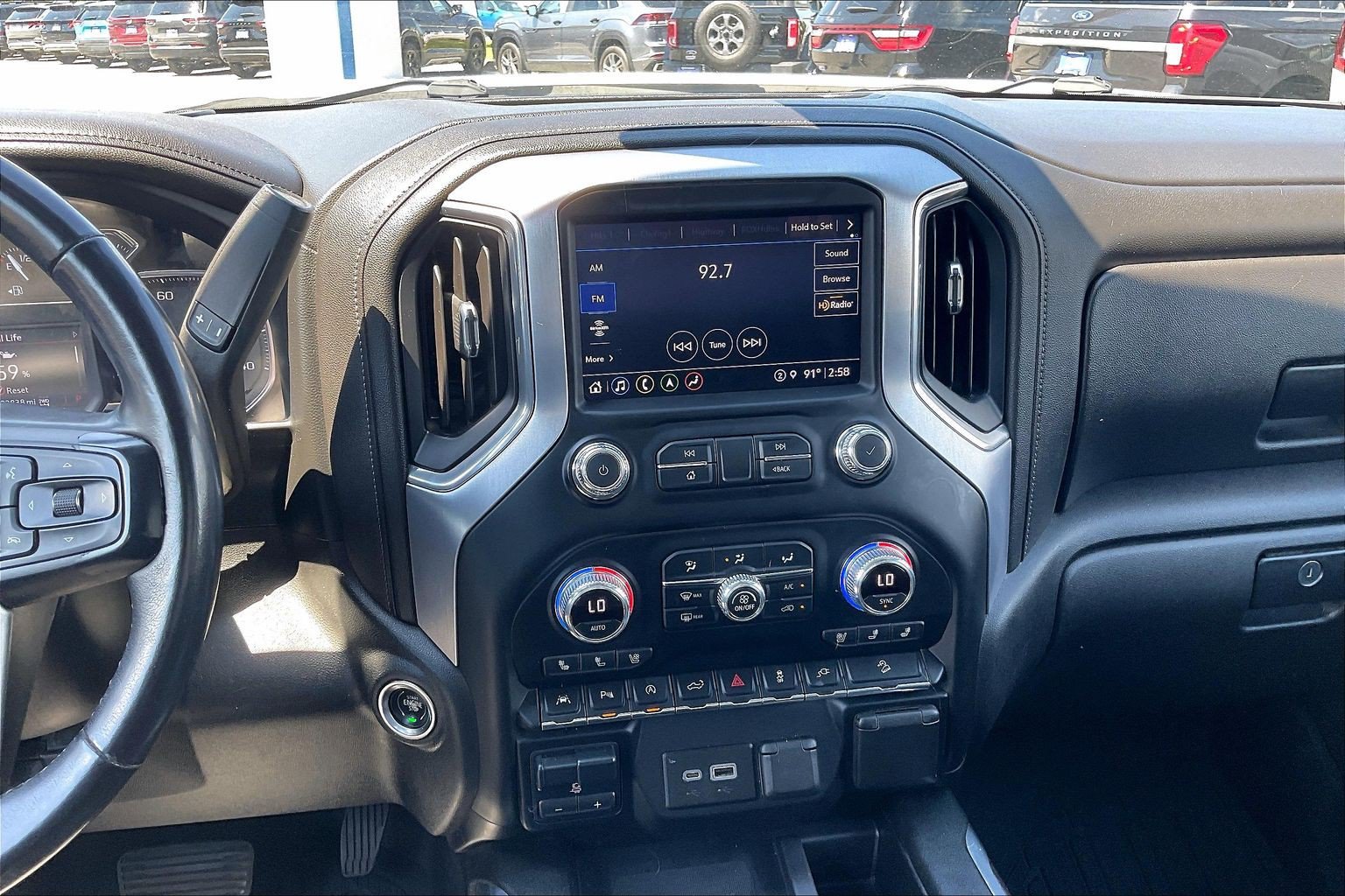 Used 2021 GMC Sierra 1500 SLT w/ SLT Premium Plus Package AWD/4WD image 6