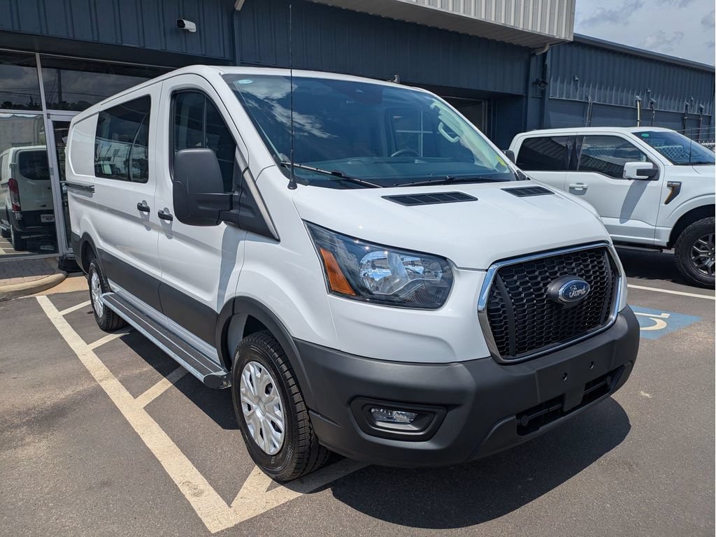 Certified 2025 Ford Transit 250 Low Roof w/ Exterior Upgrade Package RWD image 3