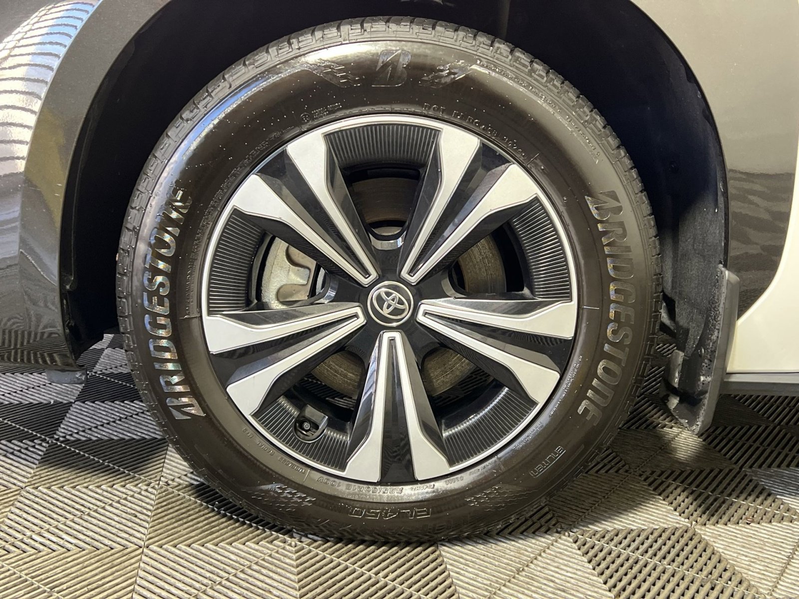 Used 2024 Toyota bZ4X XLE image 10