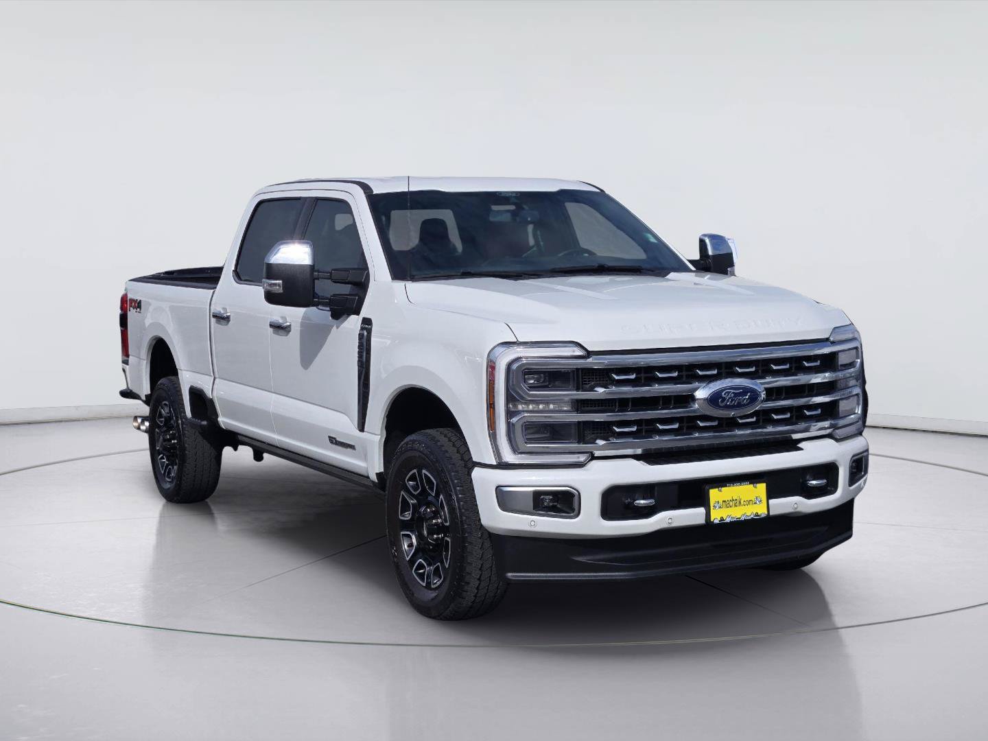 Certified 2024 Ford F250 Platinum w/ FX4 Off-Road Package AWD/4WD image 3