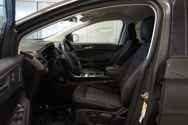 Certified 2022 Ford Edge SE image 20