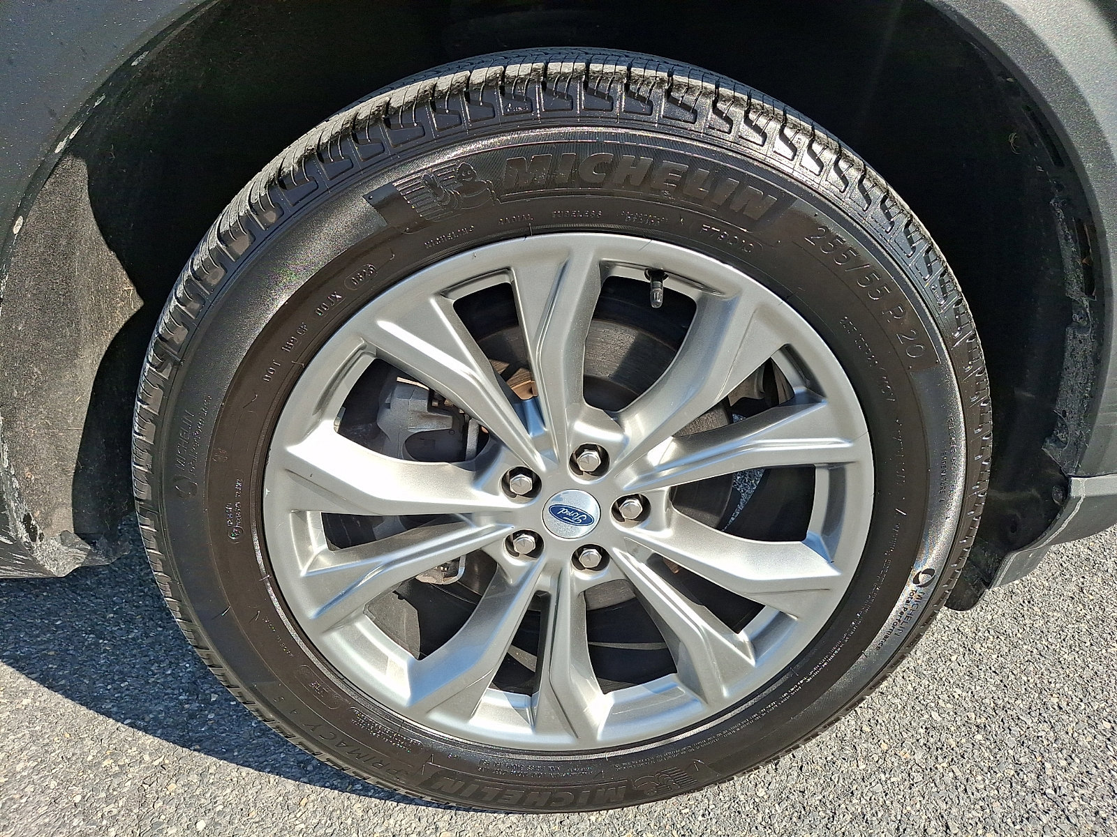 Certified 2023 Ford Explorer XLT w/ Equipment Group 202A image 8