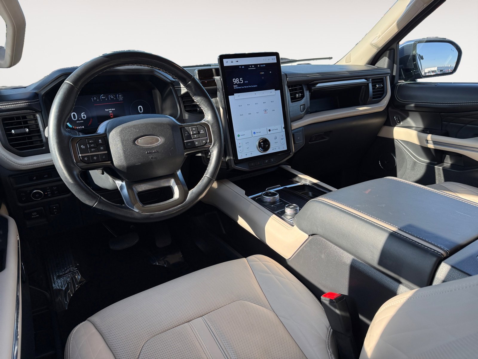 Certified 2023 Ford Expedition Max Platinum image 15