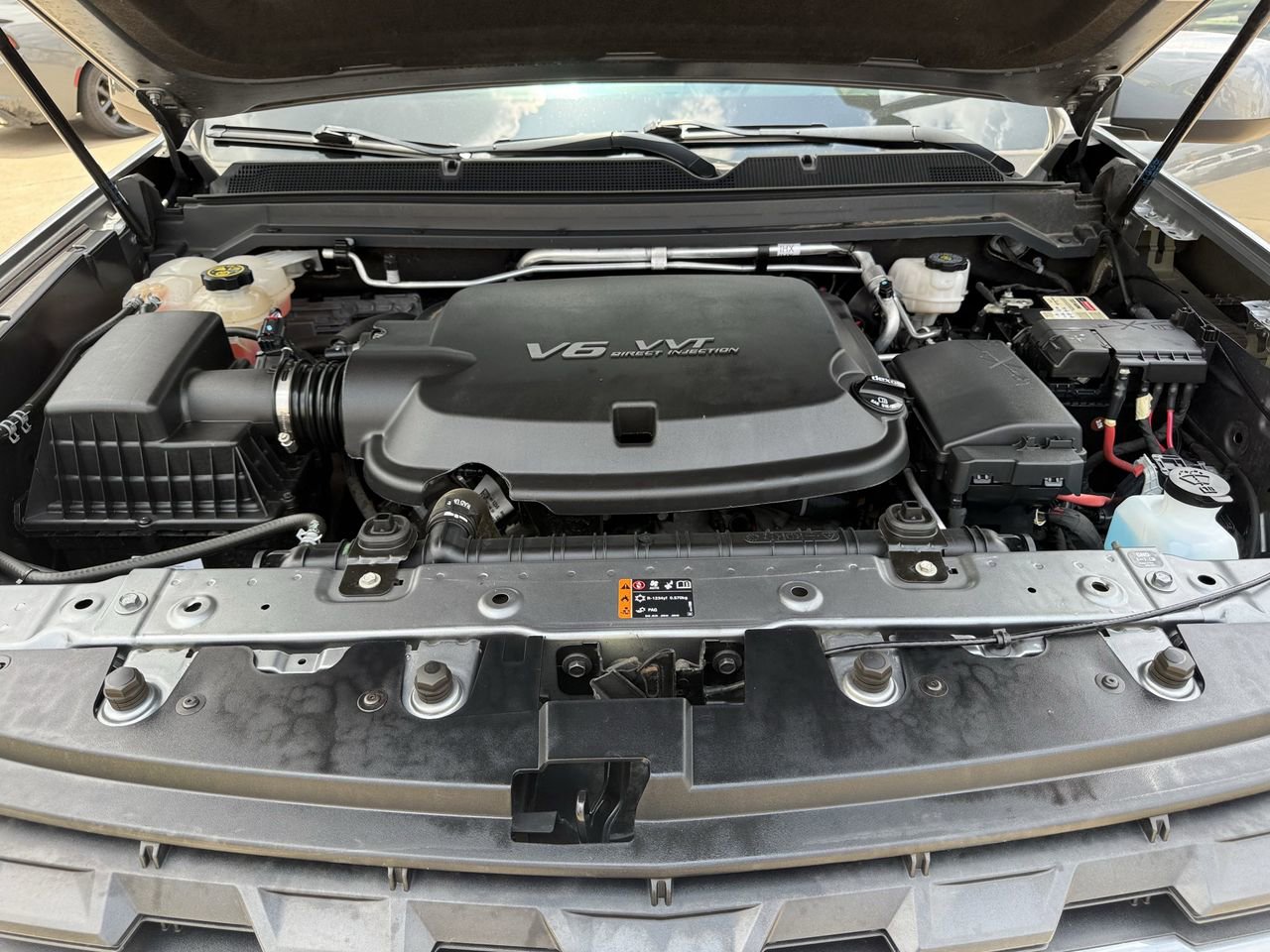 Used 2022 Chevrolet Colorado LT AWD/4WD image 28