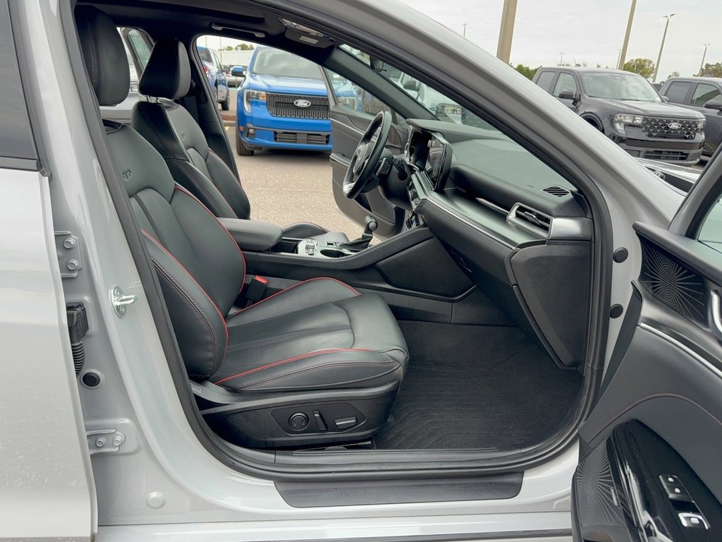 Used 2024 Kia K5 GT w/ GT1 Package image 14