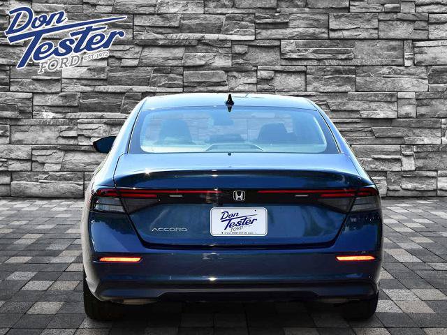 Used 2025 Honda Accord SE image 4