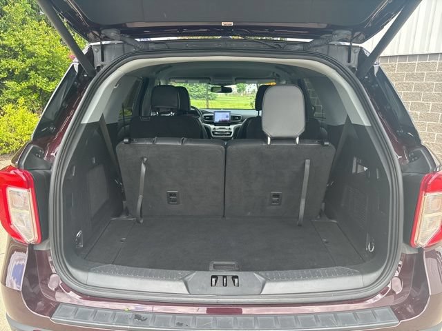 Certified 2023 Ford Explorer XLT w/ Equipment Group 202A AWD/4WD image 12