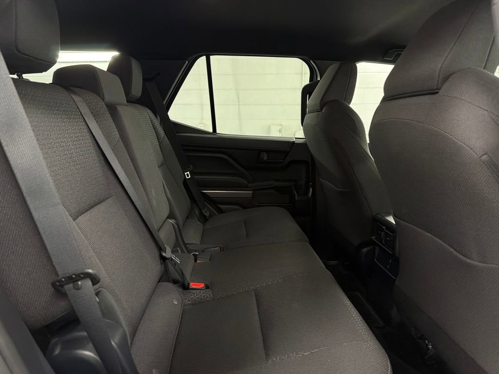 Used 2025 Toyota 4Runner SR5 RWD image 29