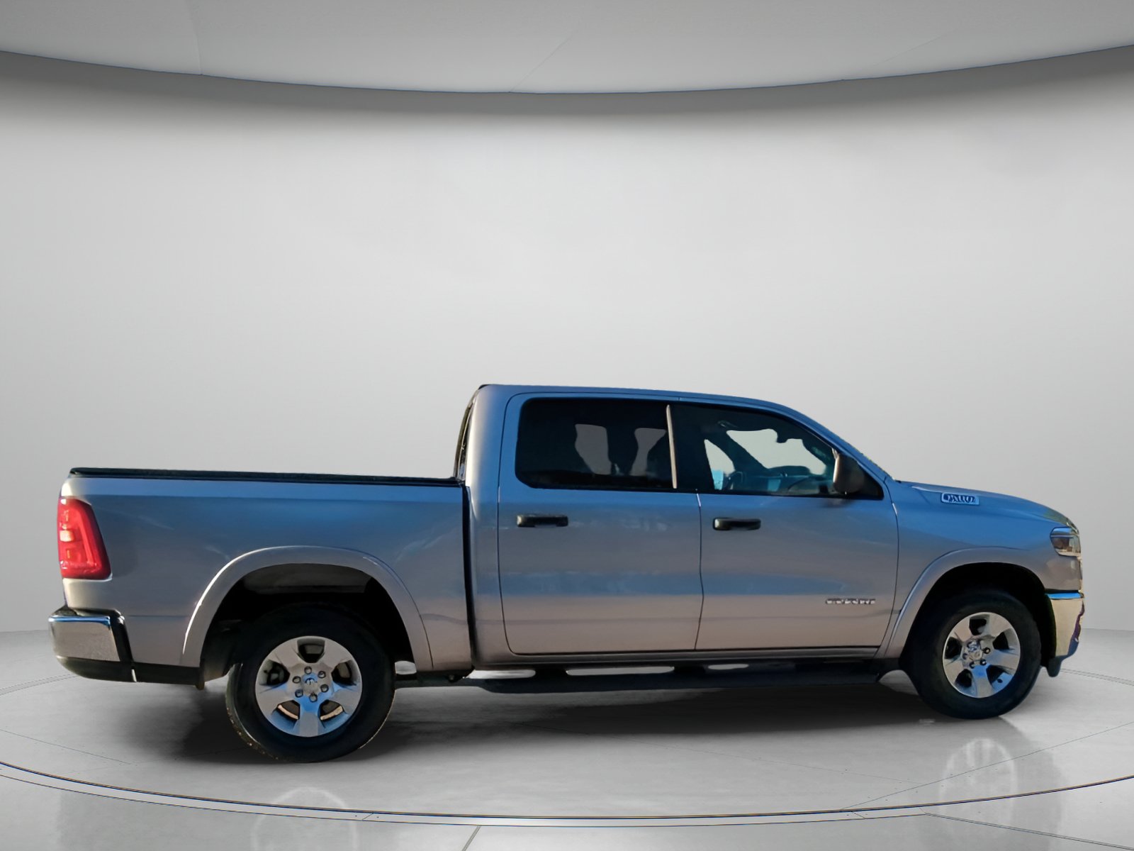 Used 2025 RAM 1500 Big Horn RWD image 31