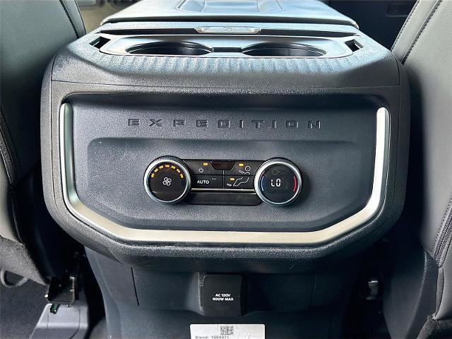 Certified 2025 Ford Expedition Active AWD/4WD image 28