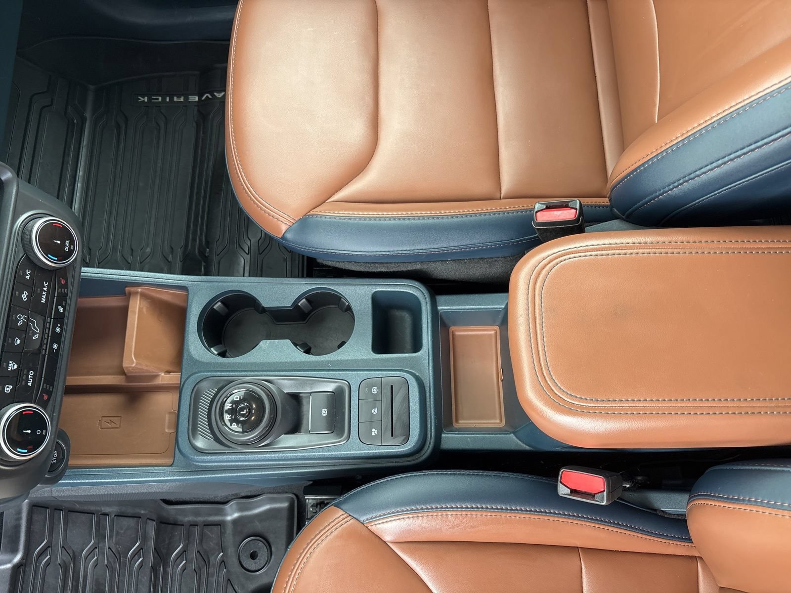 Certified 2024 Ford Maverick Lariat FWD image 20