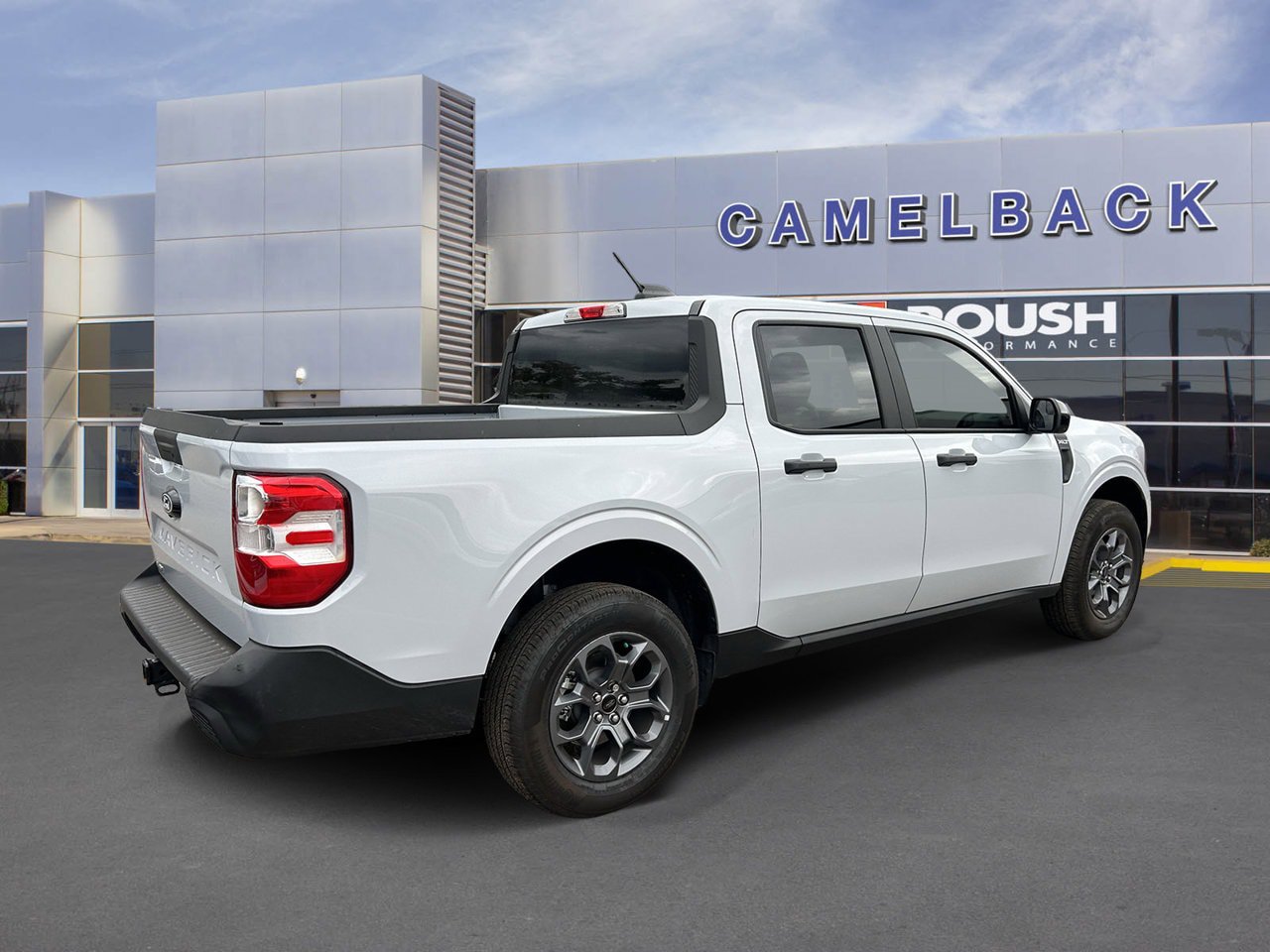 Certified 2025 Ford Maverick XLT w/ XLT Luxury Package AWD/4WD image 5