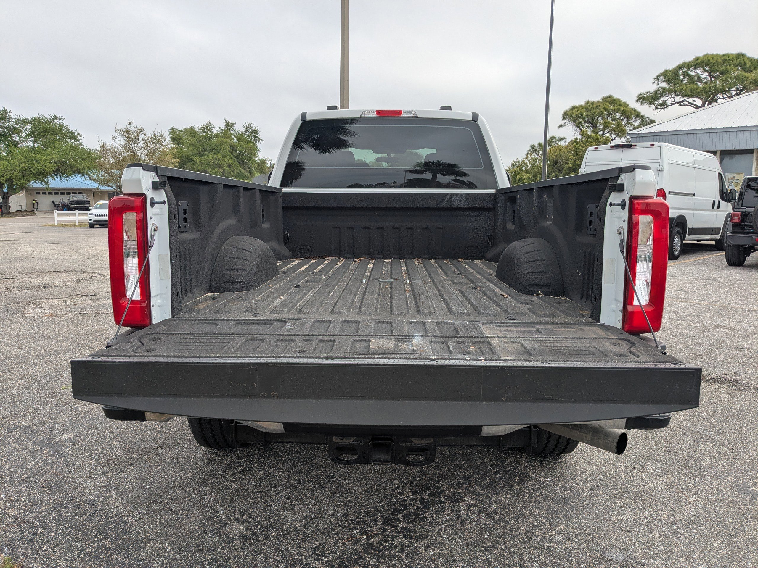 Certified 2023 Ford F350 XL w/ FX4 Off-Road Package image 14