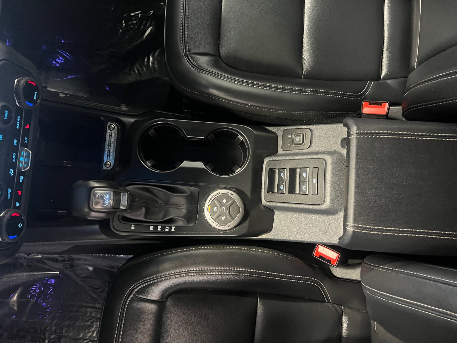 Certified 2025 Ford Bronco Outer Banks AWD/4WD image 22