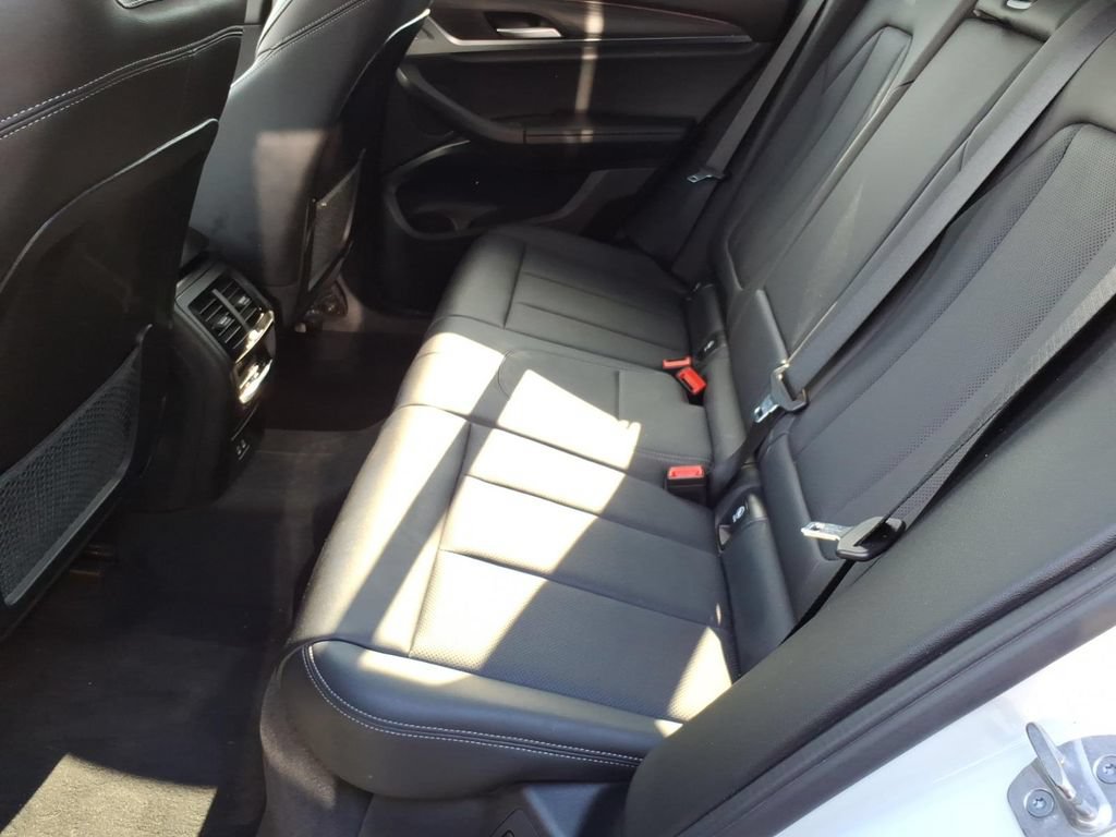 Used 2022 BMW X3 xDrive30i AWD/4WD image 8
