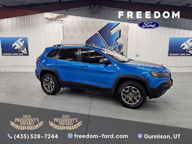 Used 2020 Jeep Cherokee Trailhawk w/ Technology Group