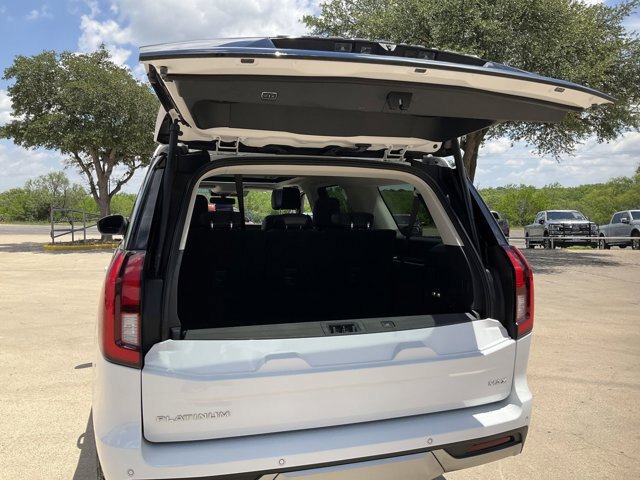Certified 2025 Ford Expedition Max Platinum AWD/4WD image 17
