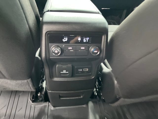 Used 2023 GMC Acadia SLE w/ Driver Convenience Package AWD/4WD image 21