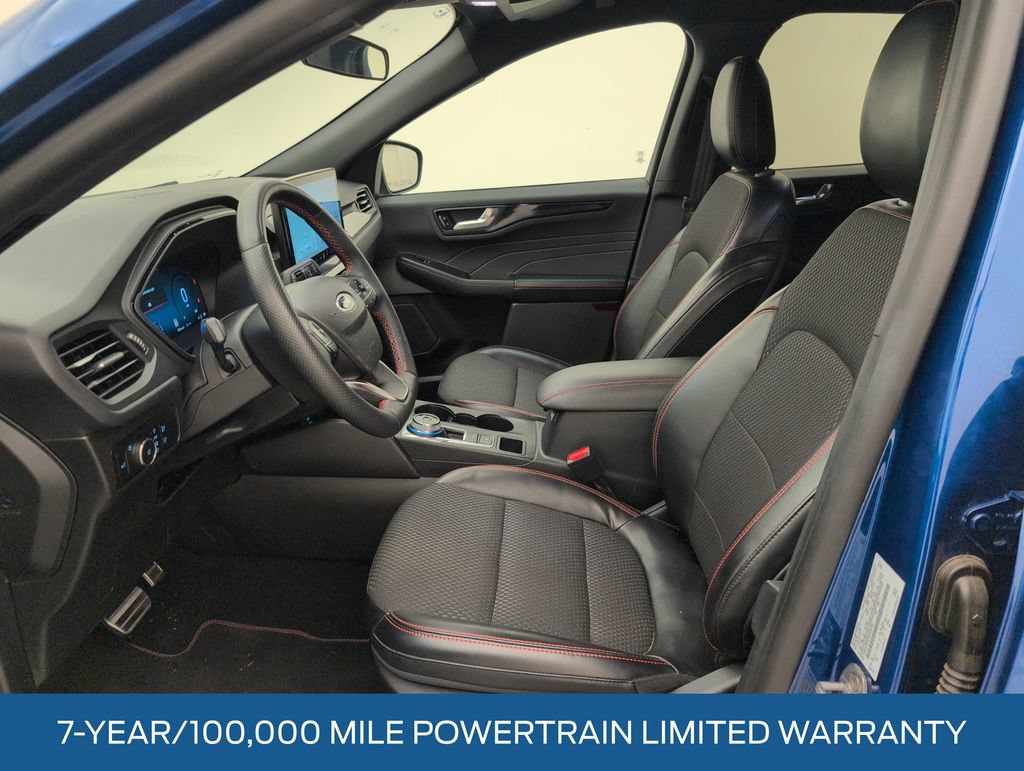 Certified 2023 Ford Escape ST-Line Select w/ Tech Pack #2 AWD/4WD image 4