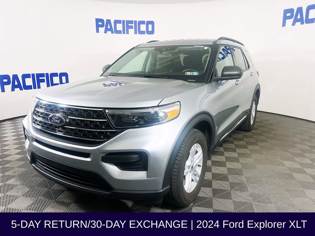 Certified 2024 Ford Explorer XLT AWD/4WD image 4