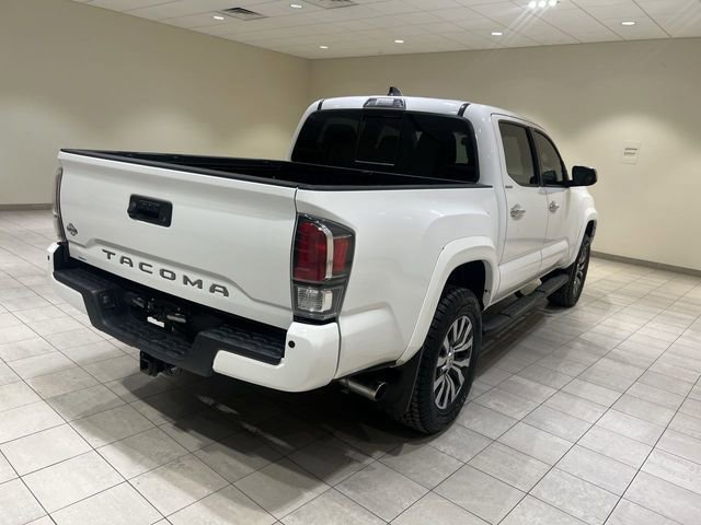 Used 2022 Toyota Tacoma Limited image 4