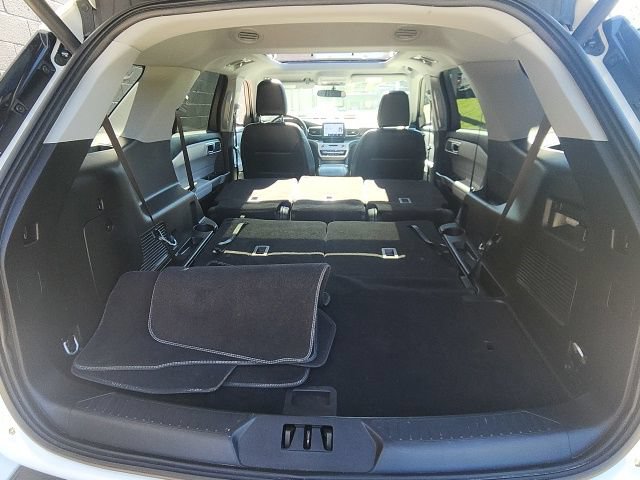 Certified 2024 Ford Explorer XLT w/ Equipment Group 202A AWD/4WD image 23