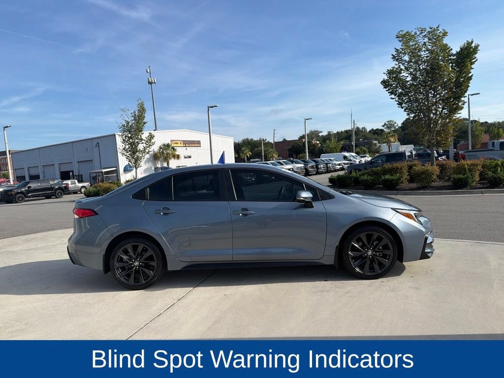 Used 2024 Toyota Corolla SE w/ SE Premium Package FWD image 11
