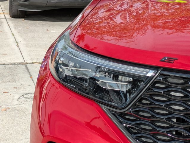 Certified 2024 Ford Explorer ST w/ Equipment Group 401A image 9