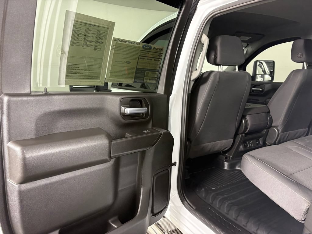 Used 2025 GMC Sierra 2500 Pro w/ 1SA Pro Safety Plus Package AWD/4WD image 26