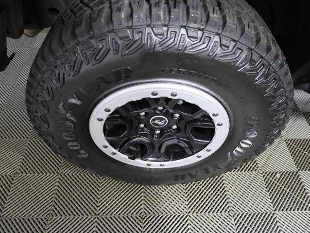 Certified 2023 Ford Bronco Badlands w/ Sasquatch Package AWD/4WD image 32